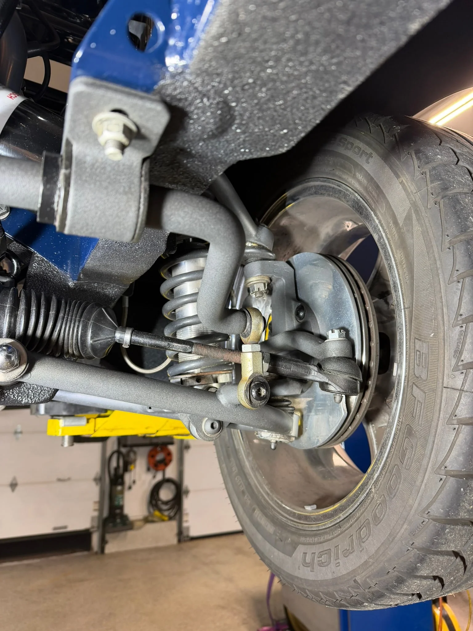 Left front suspension